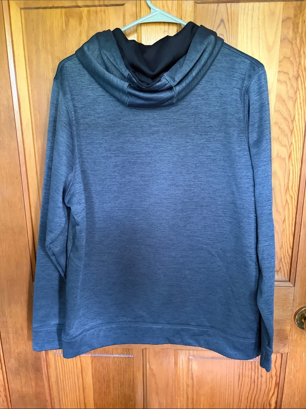 Under Armour lightweight crewneck